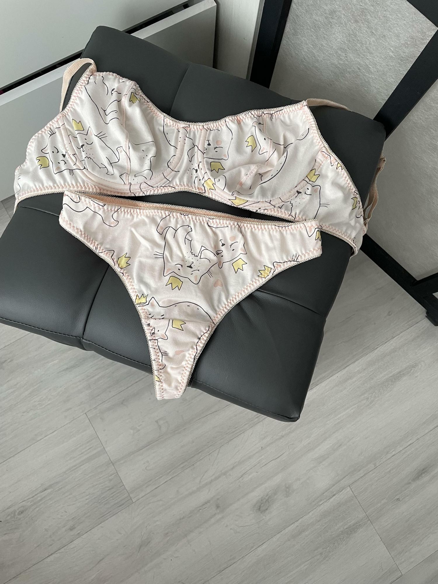 Хлопковый комплект в бежевом цвете с котами «COTI»