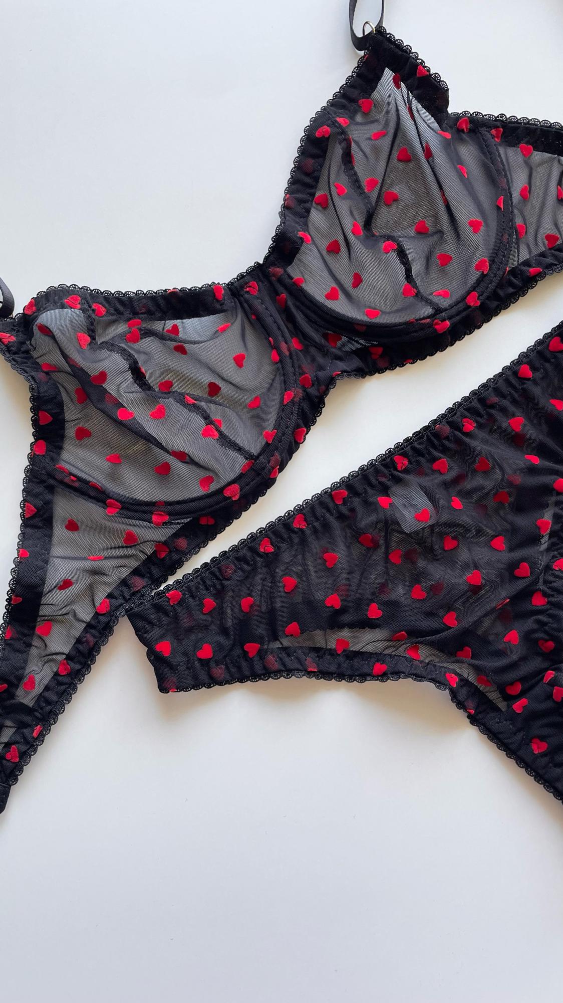 Комплект «DERA» в черном цвете.