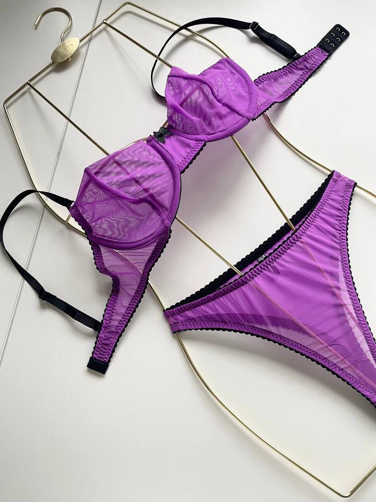 Комплект «Nitte» в фиолетовом цвете.