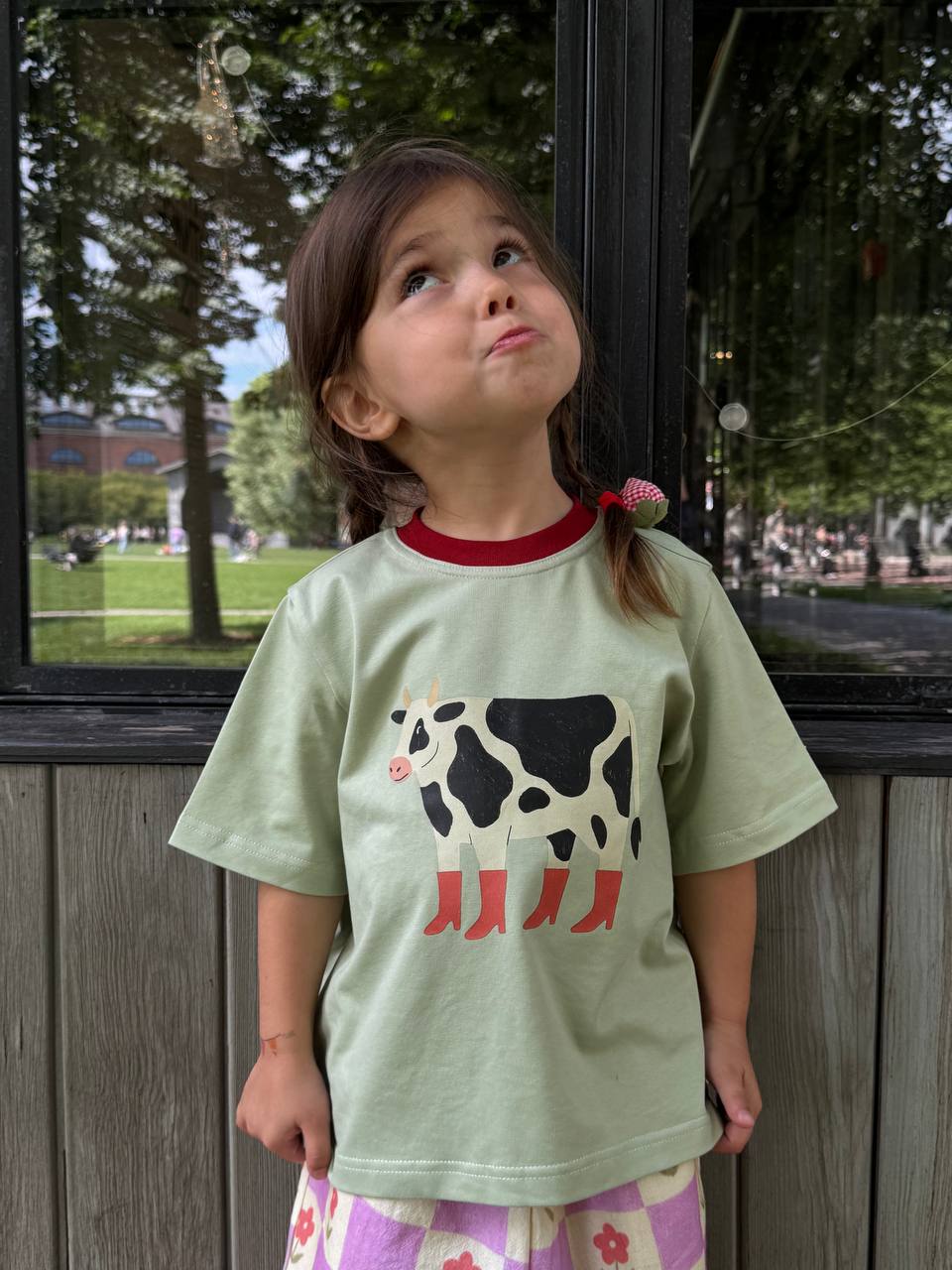 Футболка "Корова в сапогах"