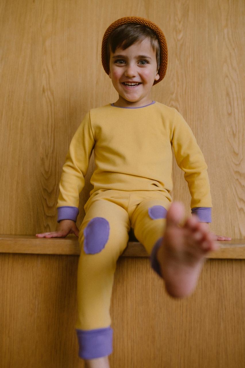 Комплект термобелья в цвете жёлтый