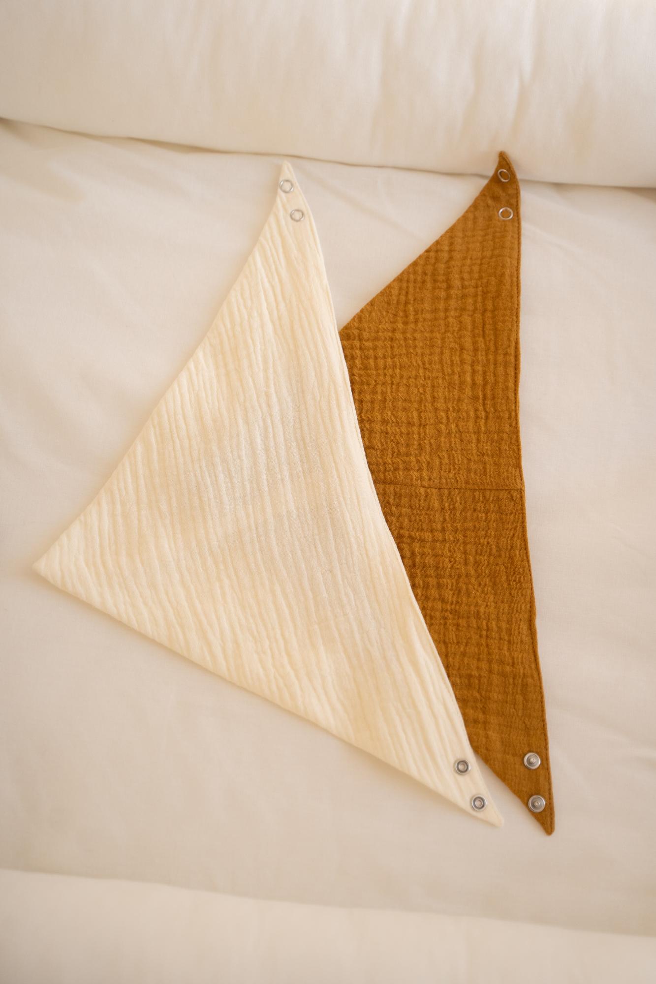 Слюнявчик из муслина (набор из 2 шт)