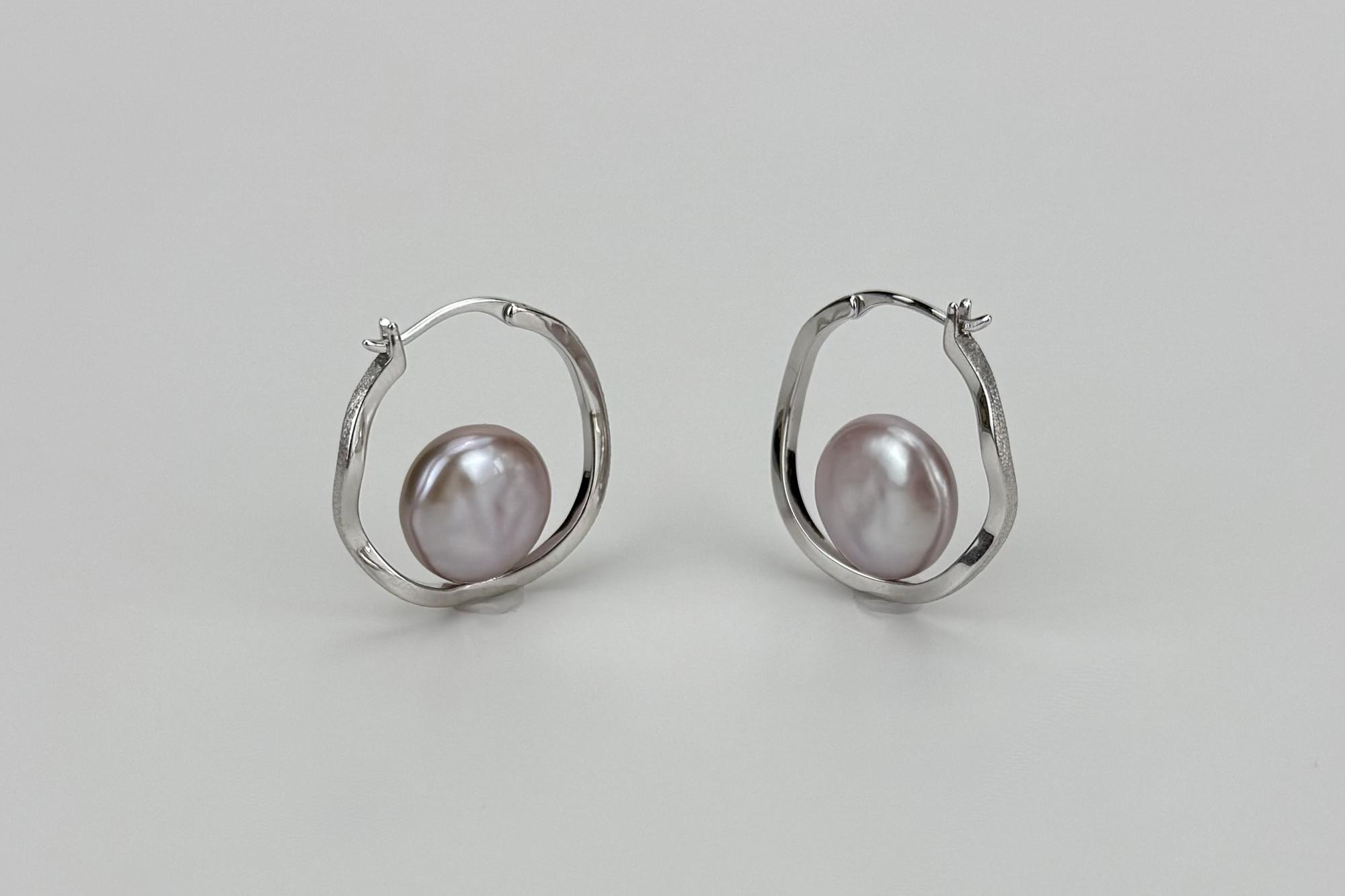 Серьги кольца с натуральным жемчугом ROCOCO BLOOM