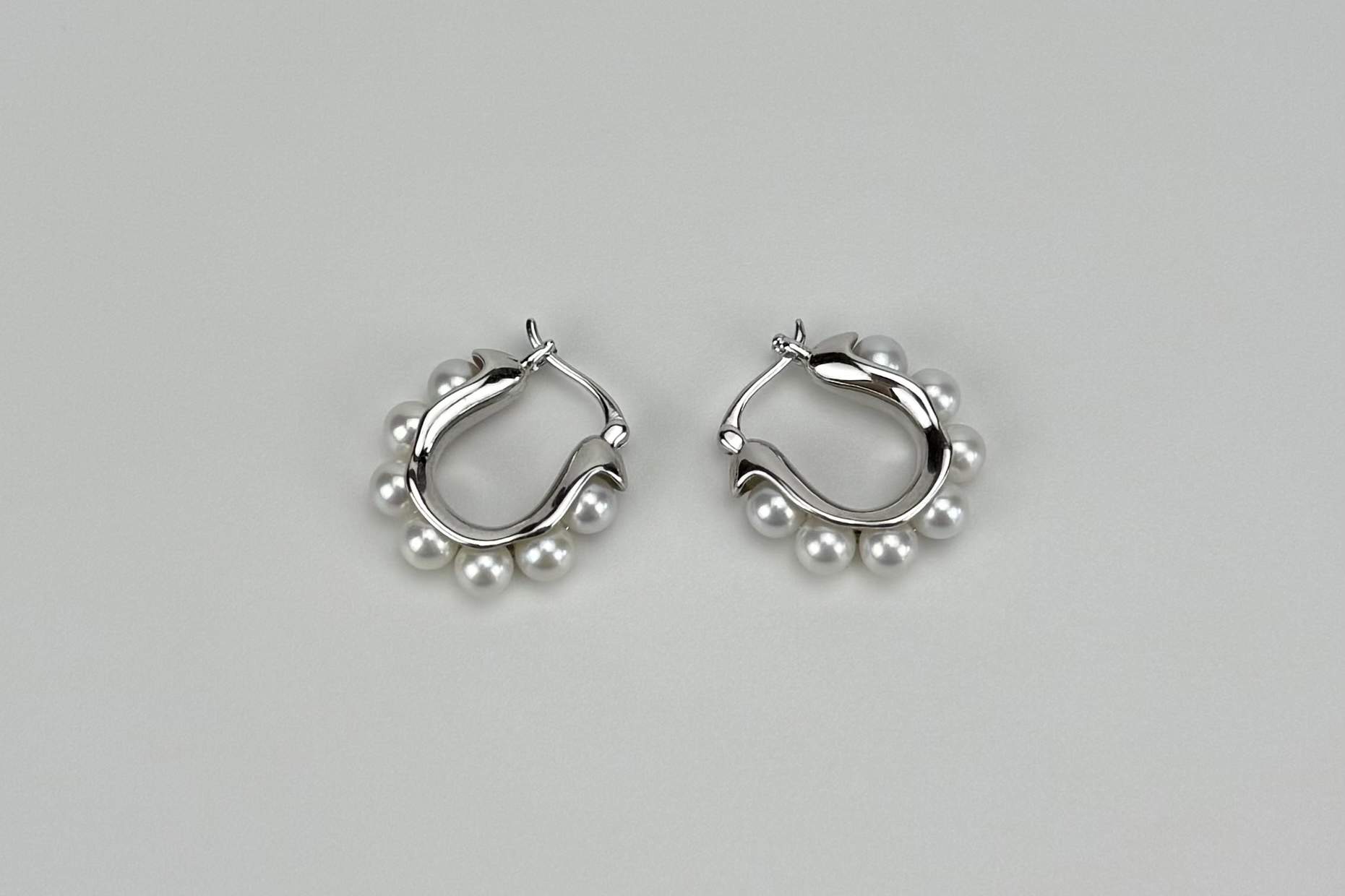 Серьги с натуральным жемчугом JEWELIA