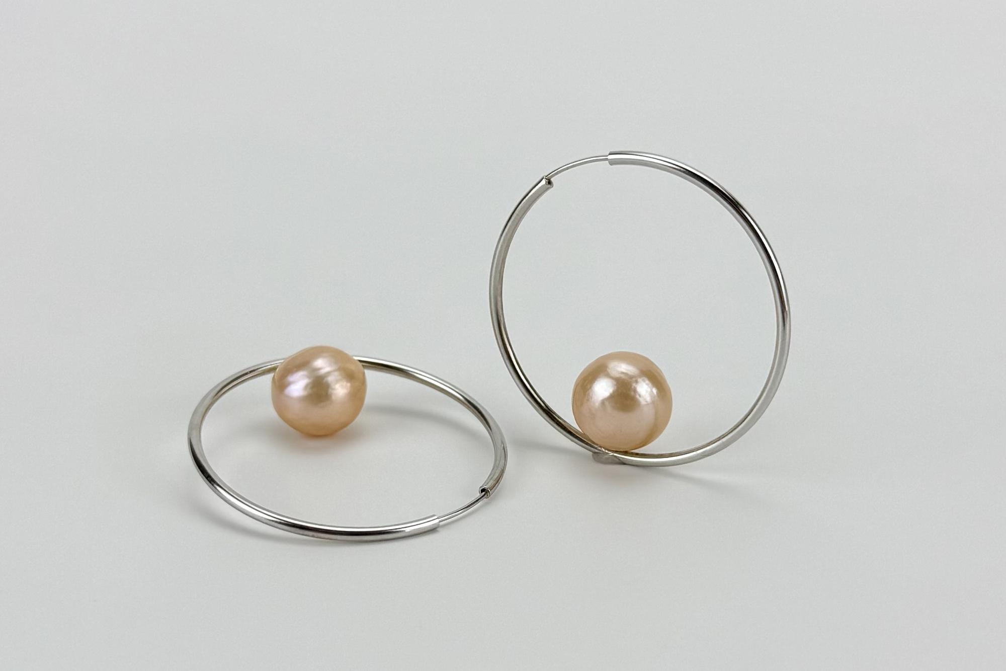 Серьги кольца с жемчугом эдисон барокко ORBIT METEOR PEARLS