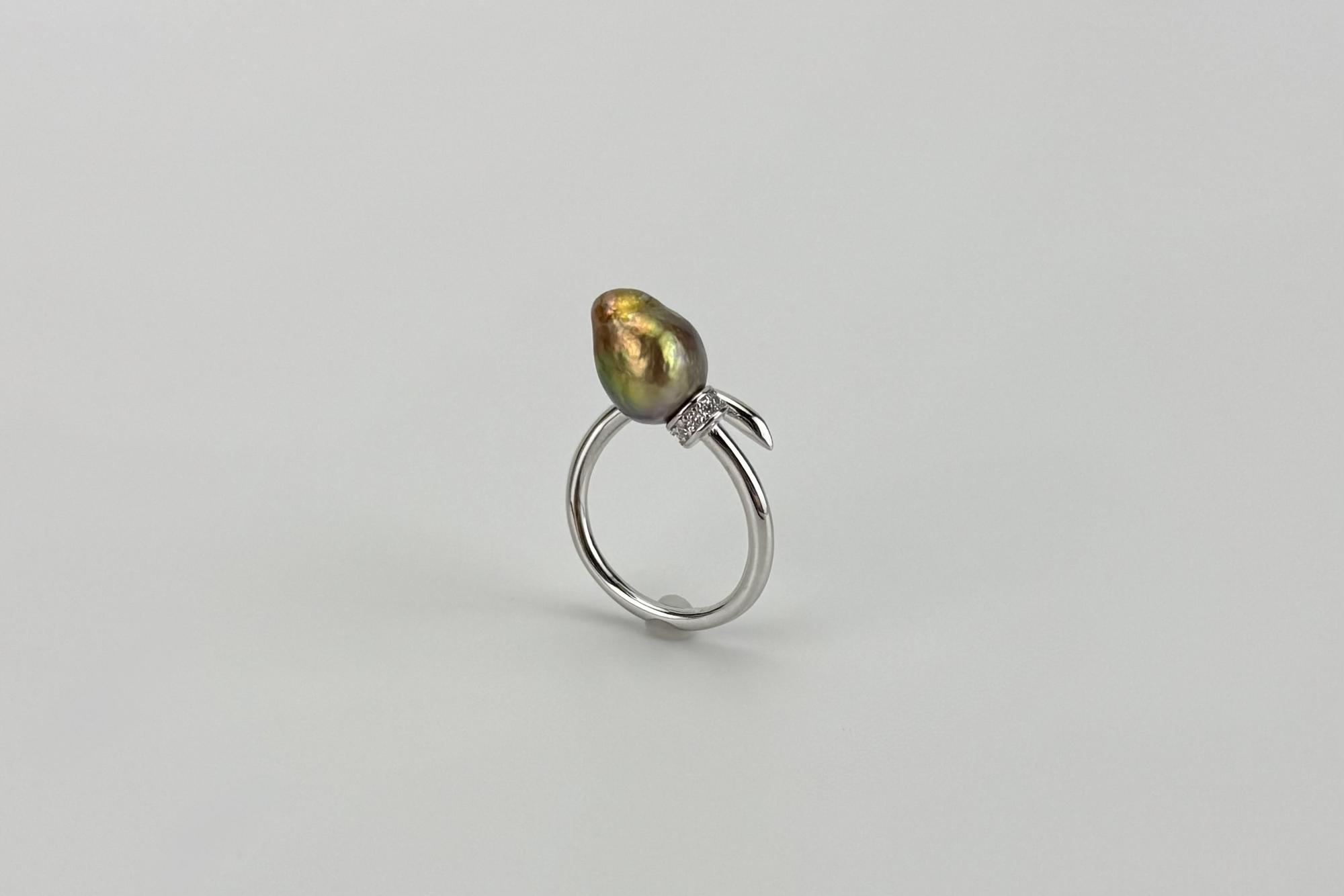 Кольцо с натуральным жемчугом барокко MANIFISTO GOLDEN GREEN