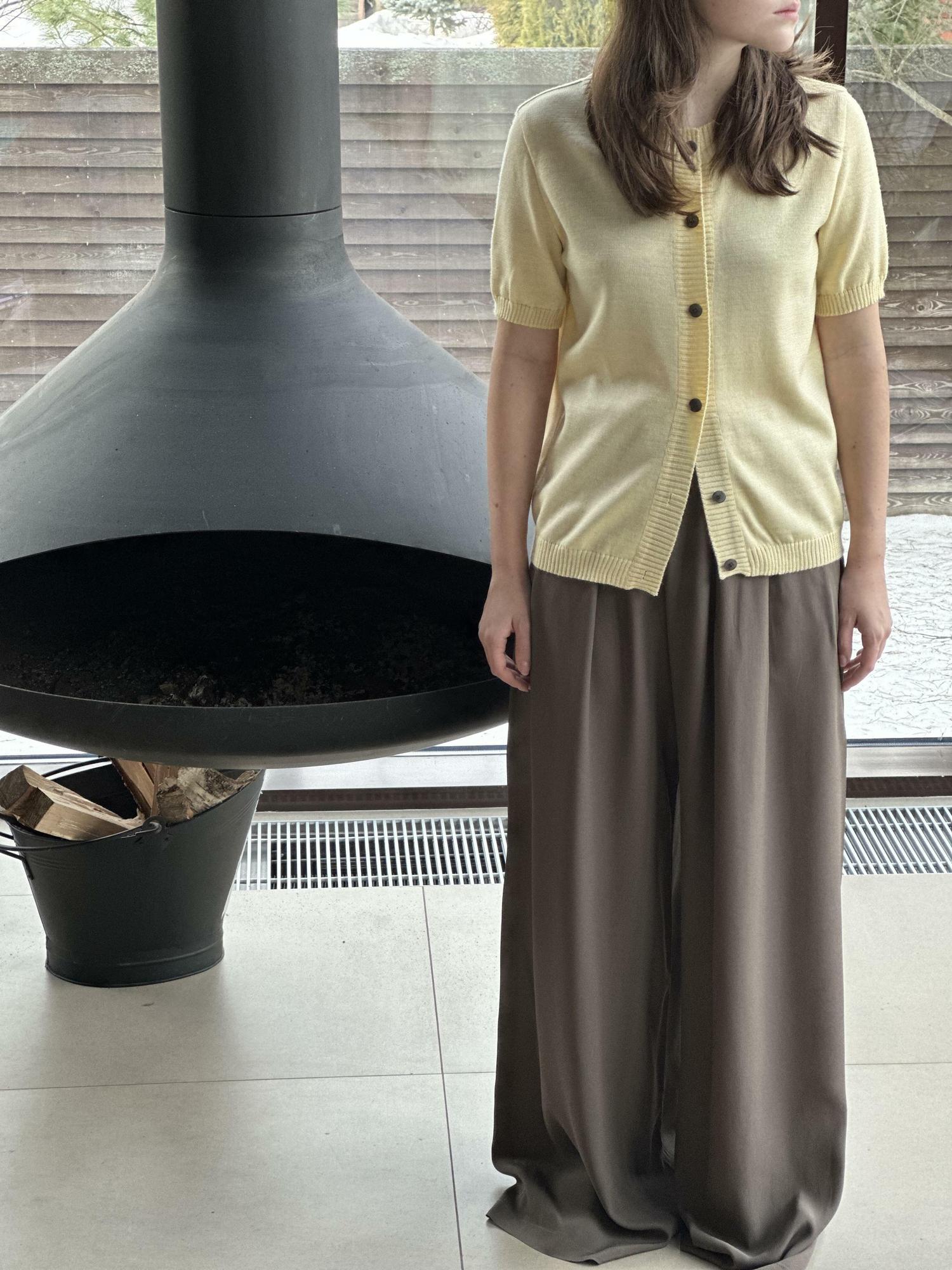 Кофта  жакетного  кроя  цвета Шампанское