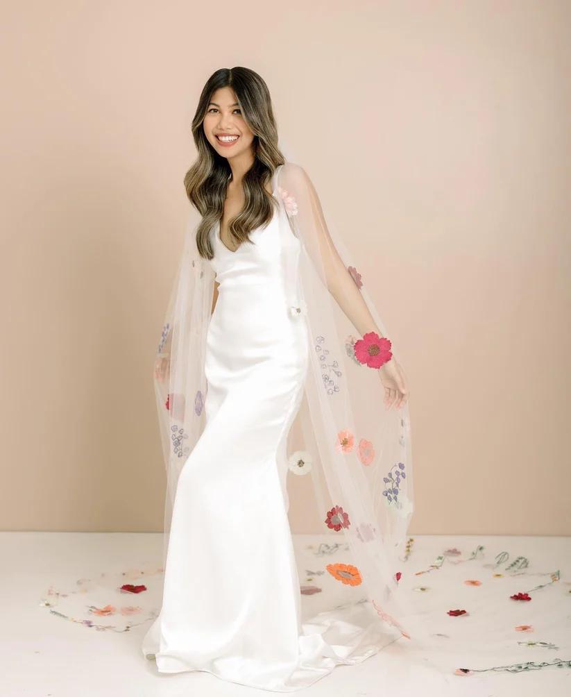 Welon - Embroidered Wildflower