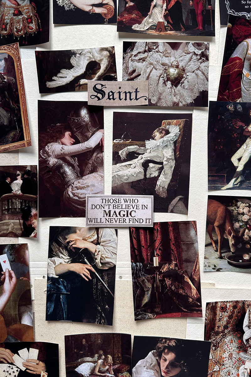 Наклейки «Dark Classics»