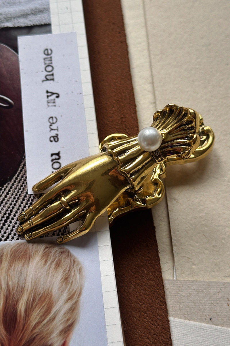 Зажим «Рука»