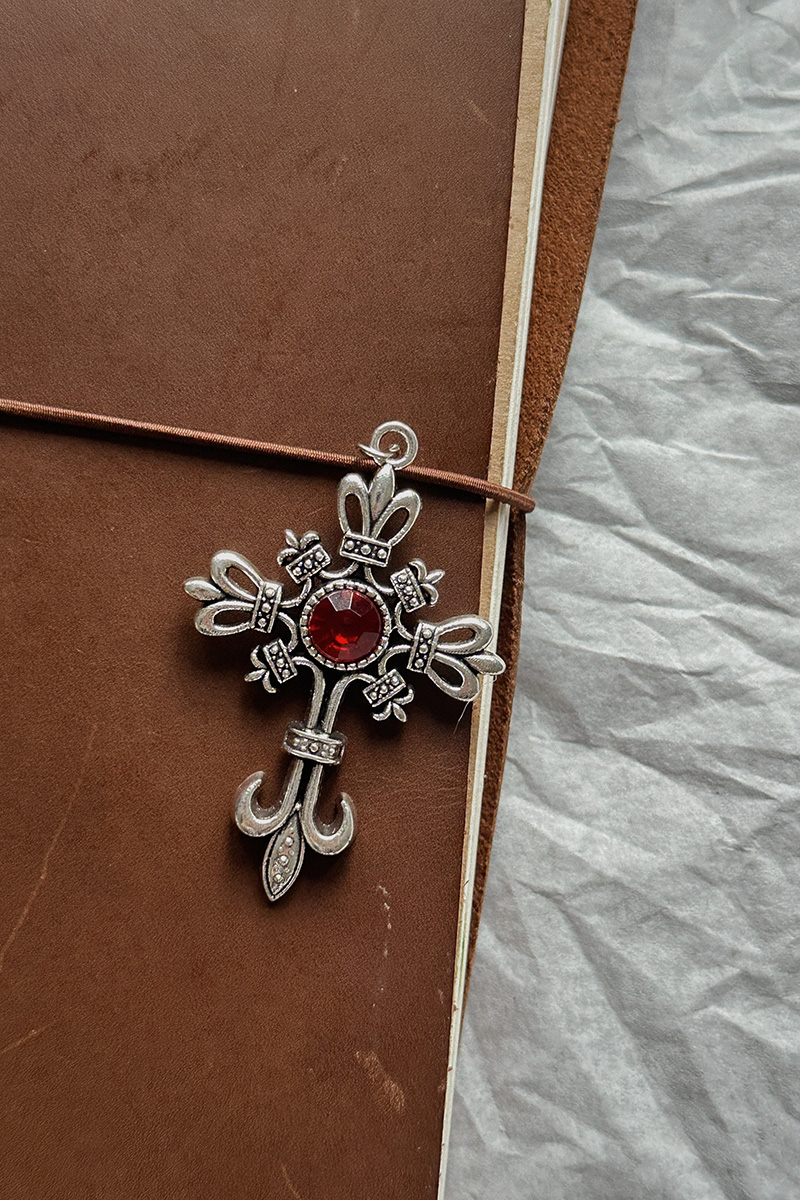 Шарм «Крест»