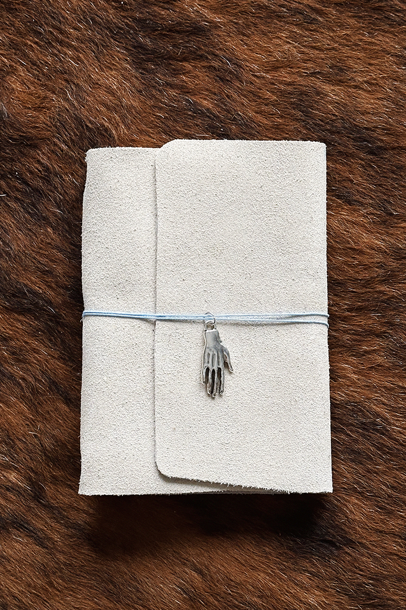 Блокнот замшевый 10x14 см