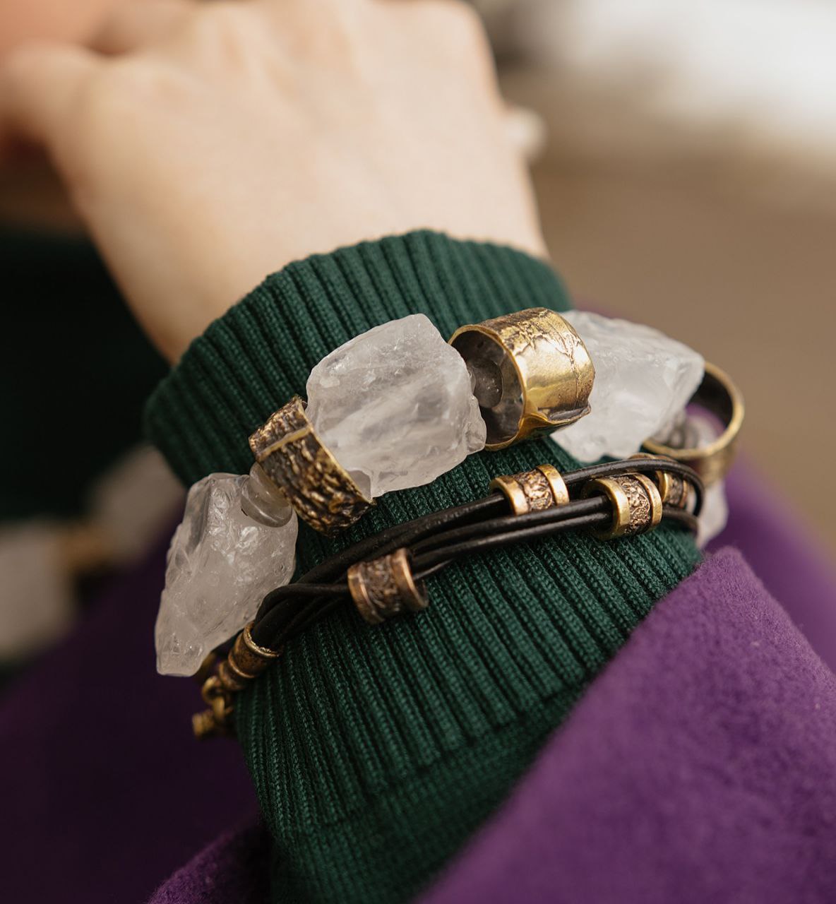 Браслет с кварцем