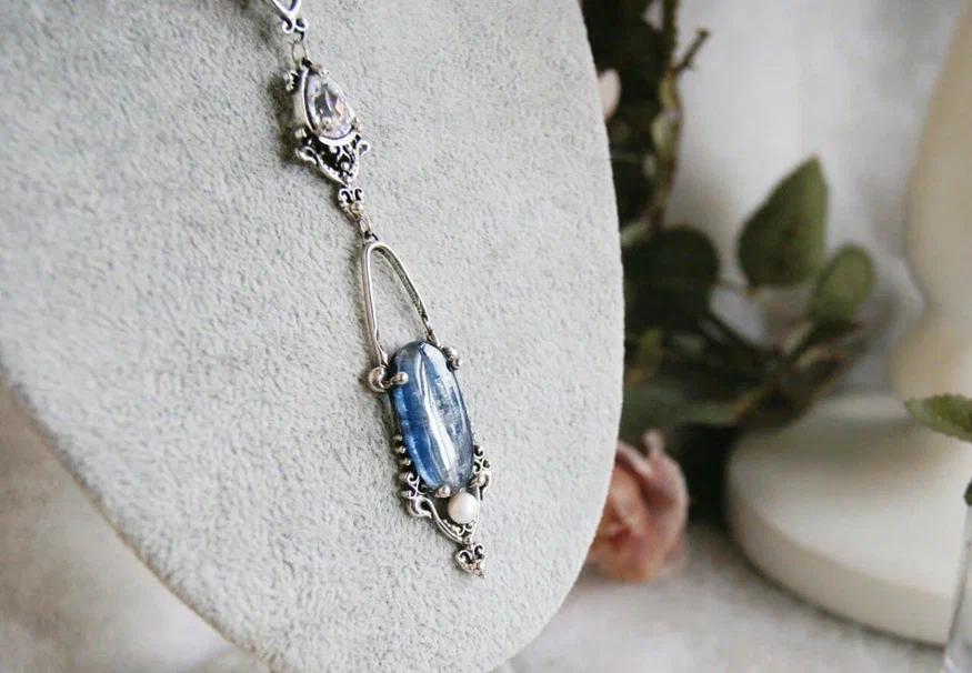 Небо над озером