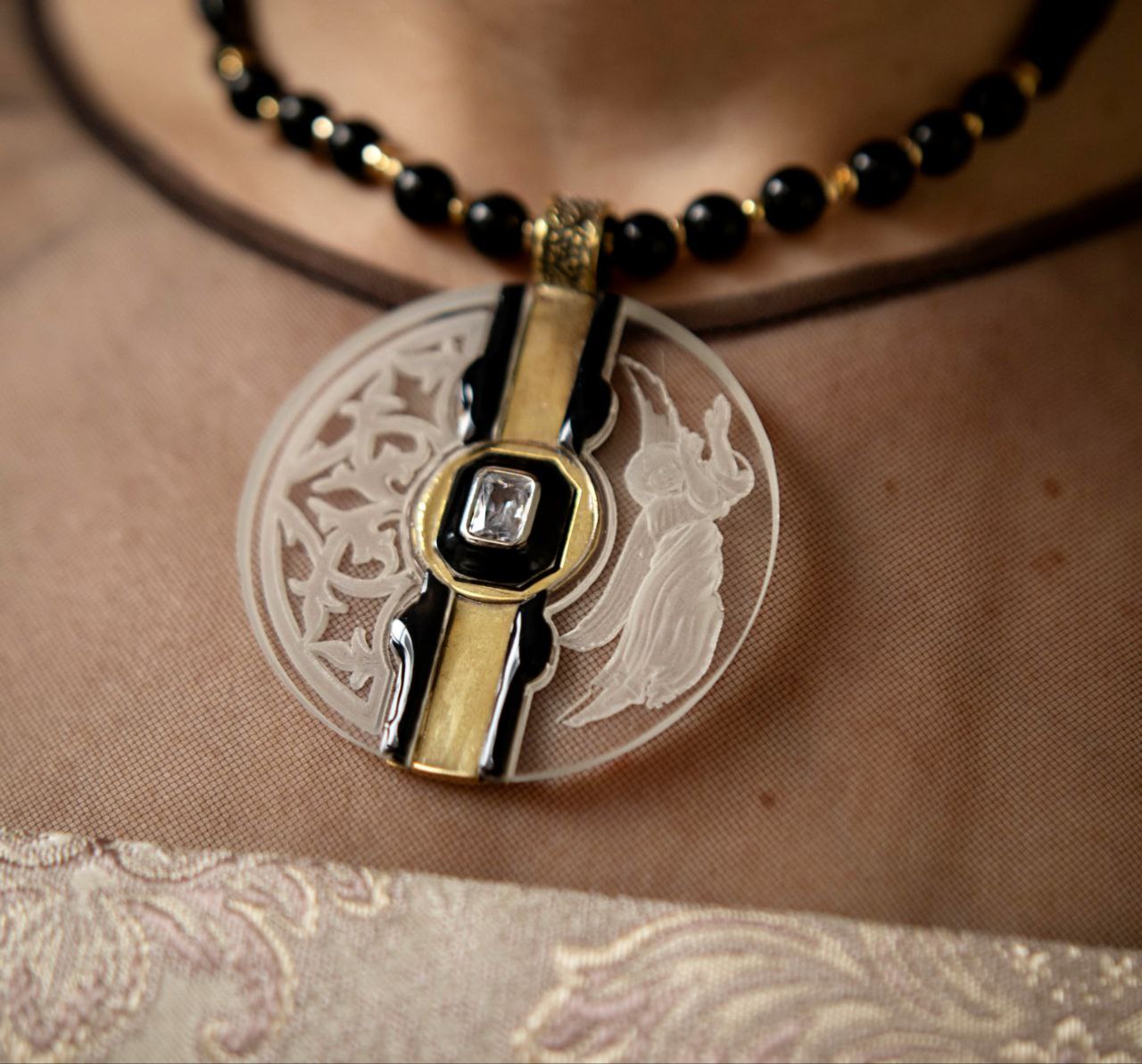 Колье "Мир Горний, Мир Земной"