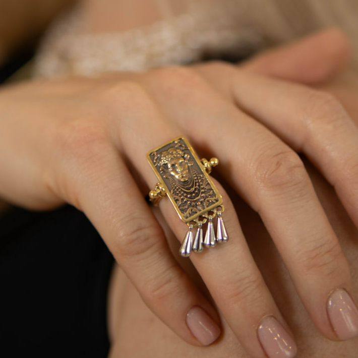 Кольцо-подвеска "Бронзовая царевна"