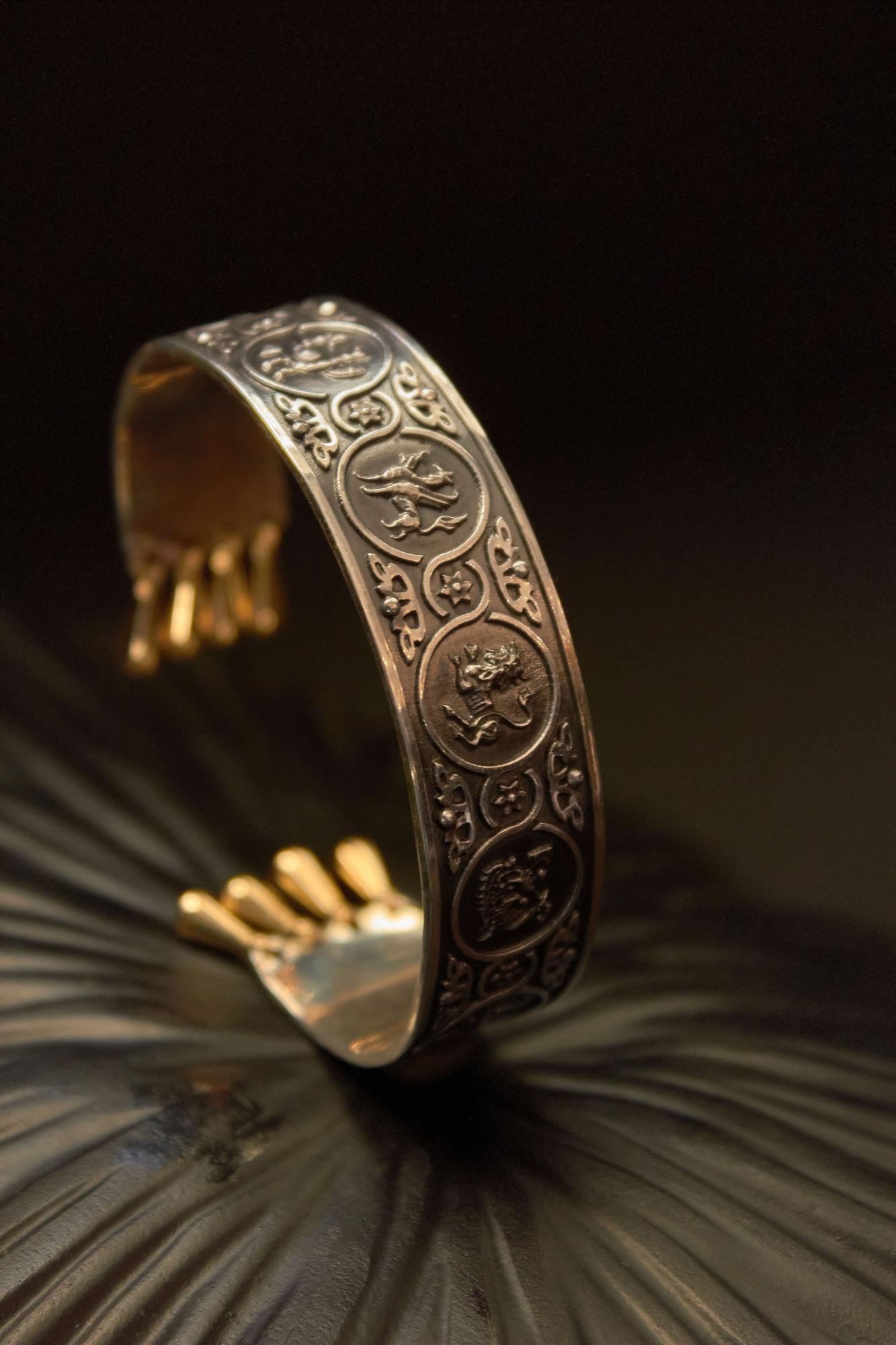 Браслет "Явное"