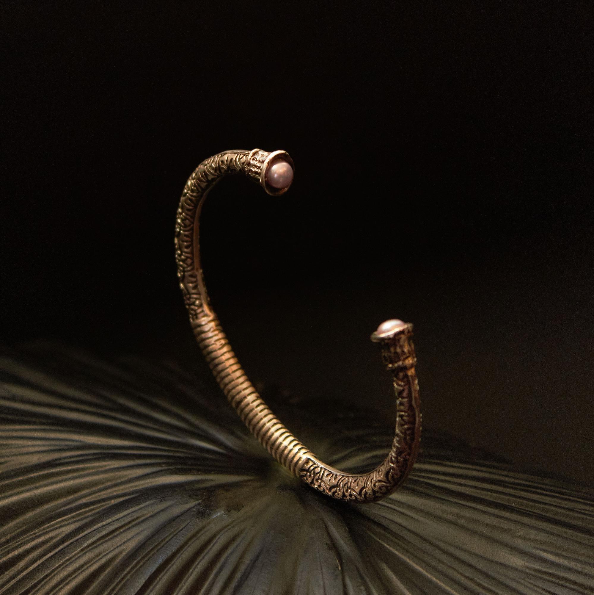 Браслет-гривна