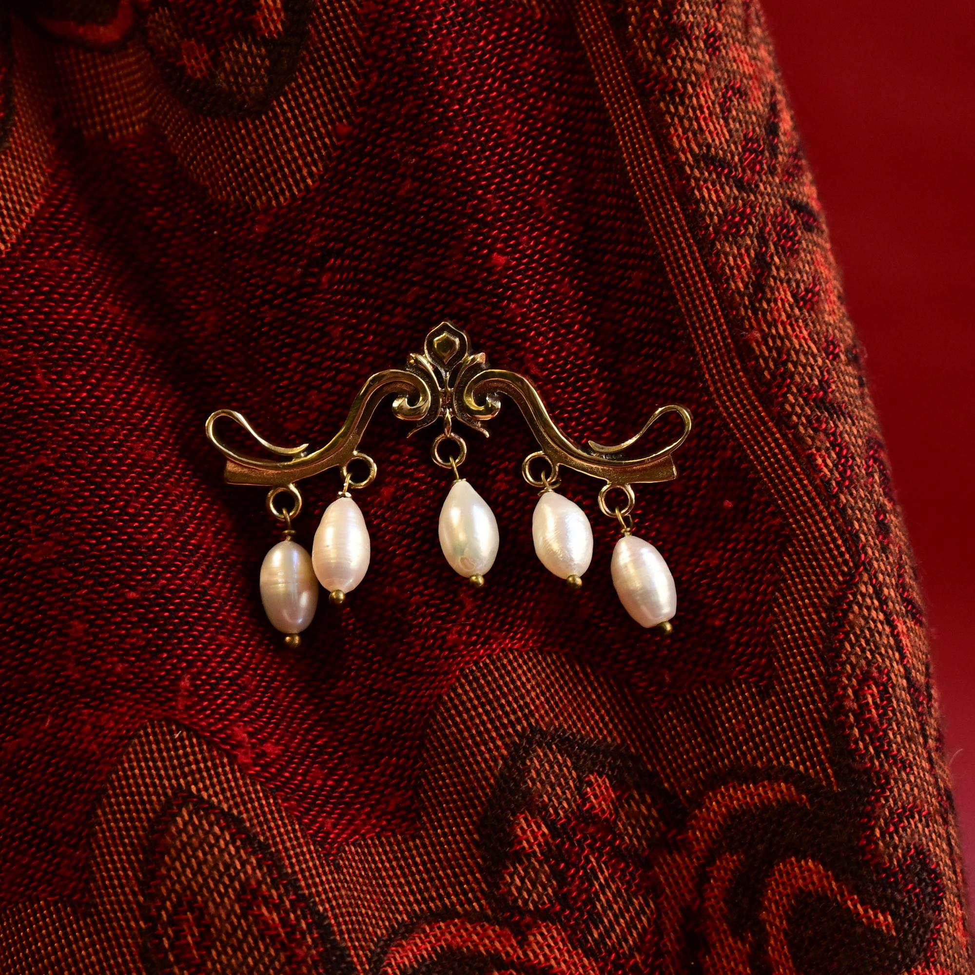 Брощь "Оконце"