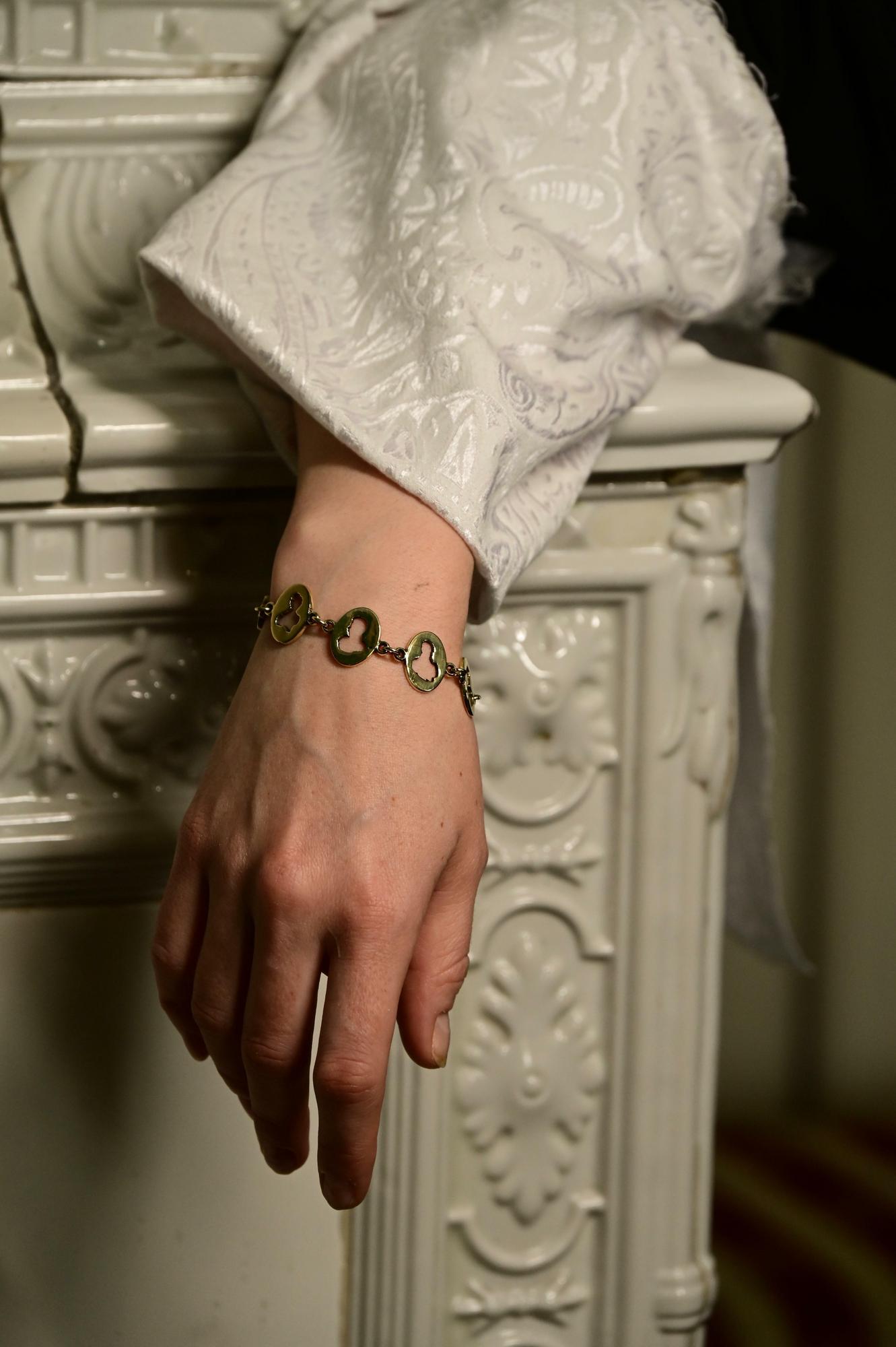 Браслет "Силуэты истории" в ювелирной бронзе