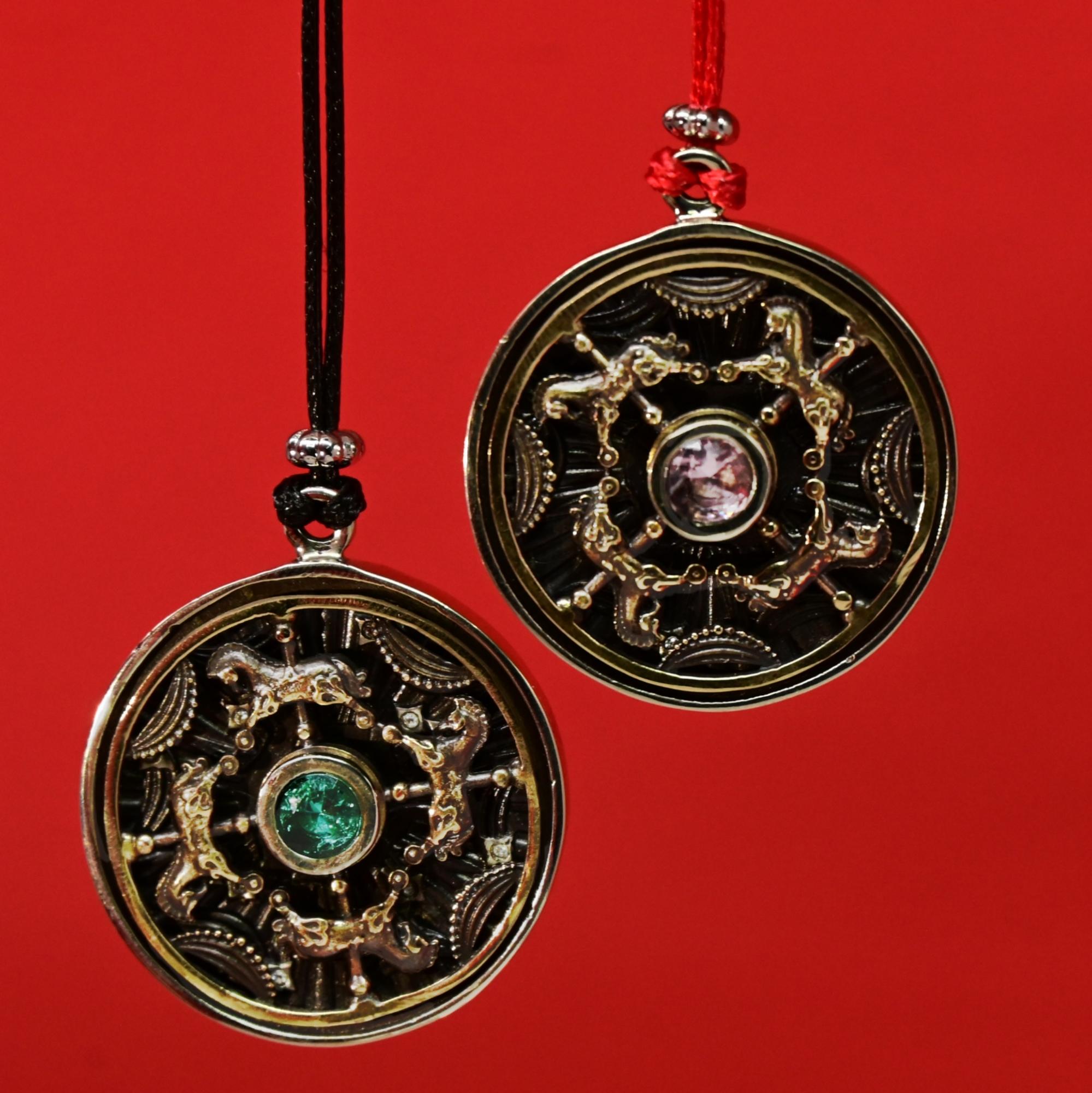 Кулон "Карусель"