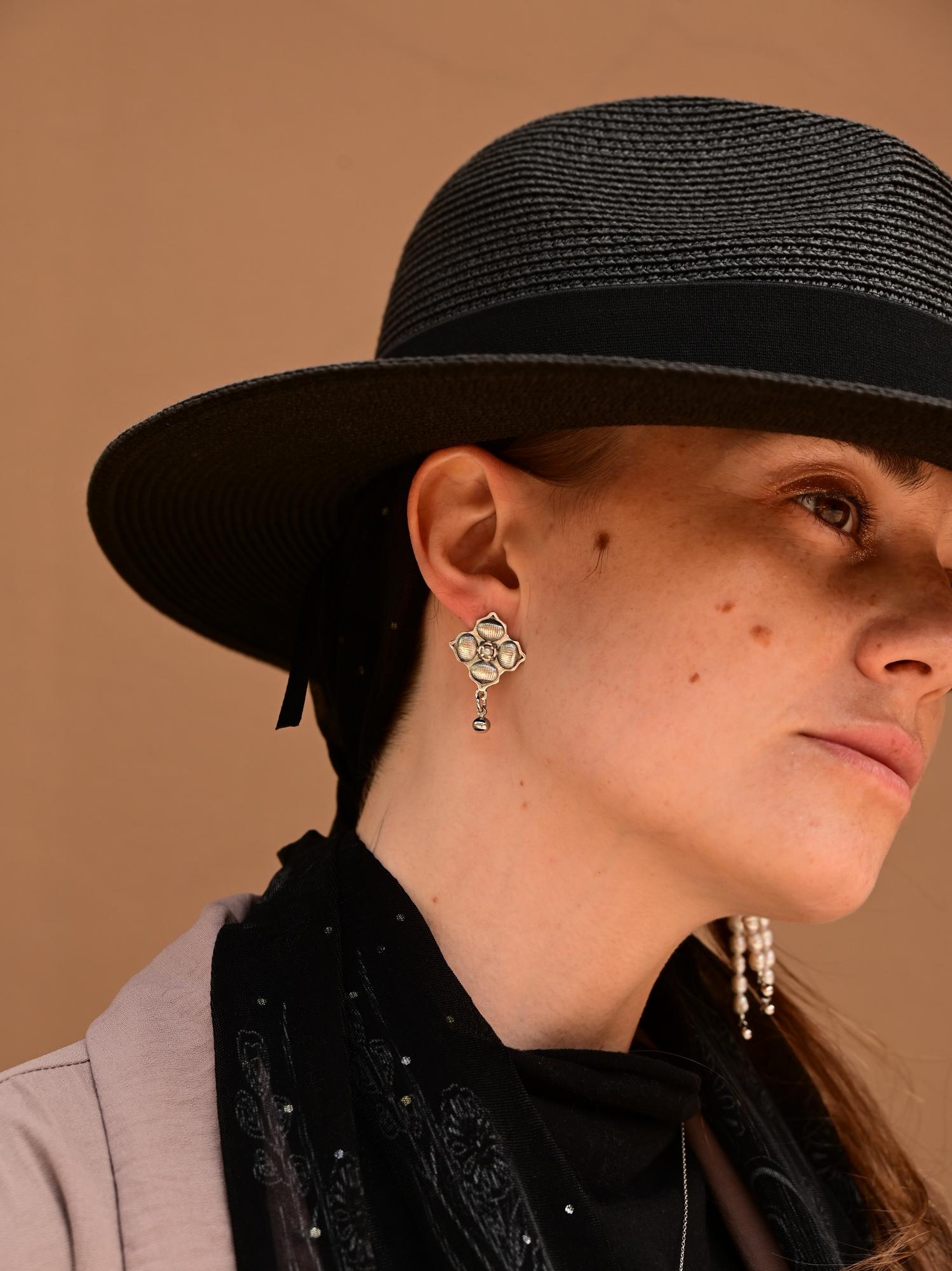 Серьги "Алконст" с тремя косами в мельхиоре