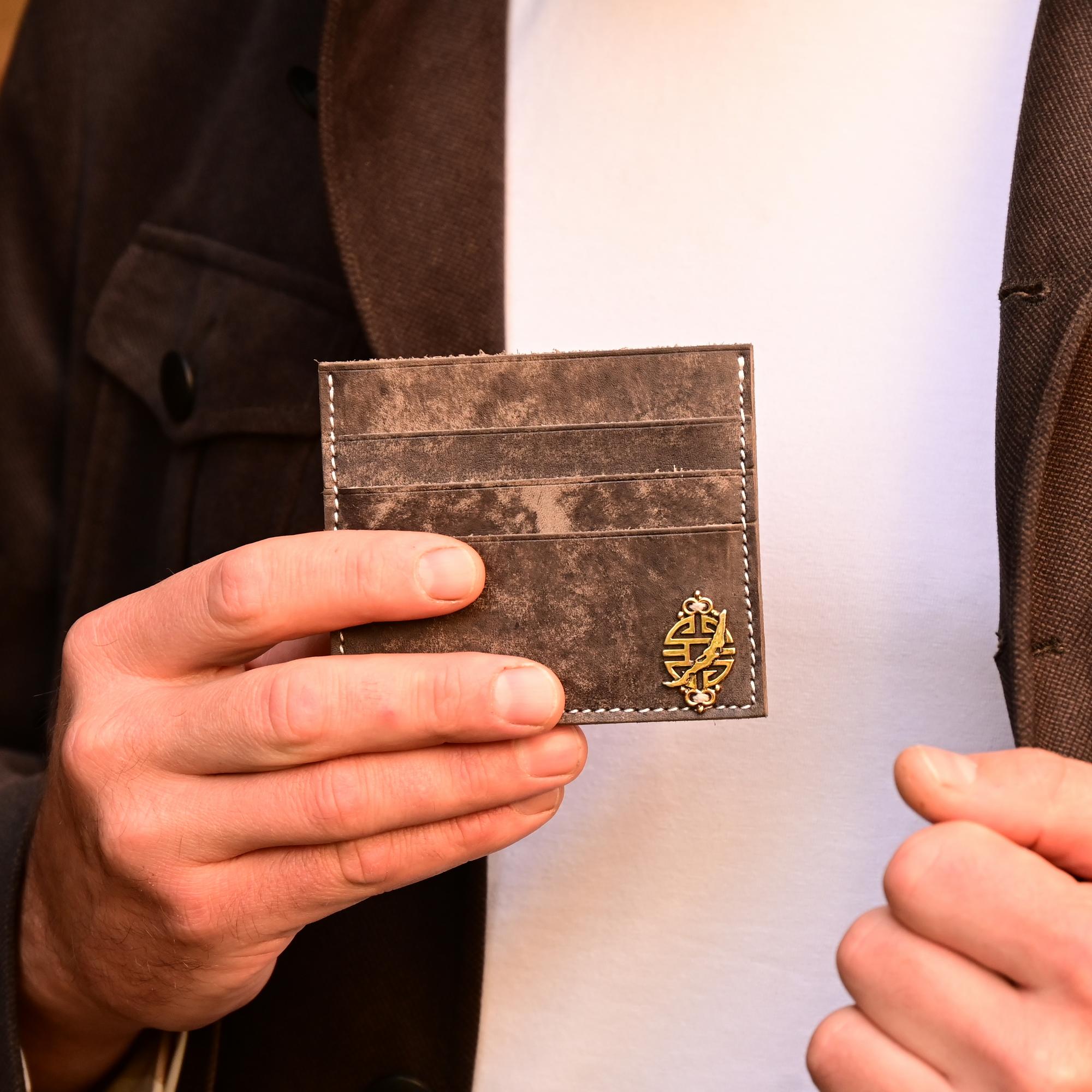 Картхолдер "Символ Благополучия"