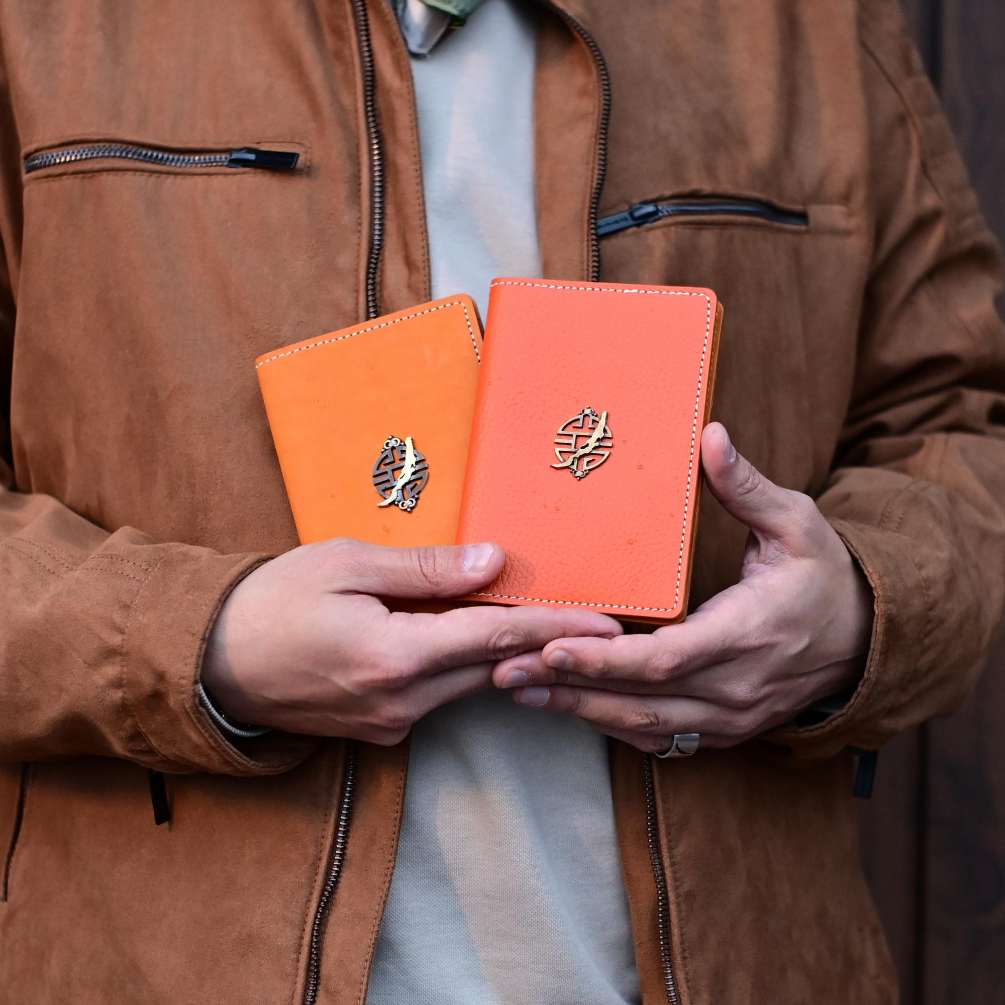 Докхолдер "Символ Благополучия" оранжевый