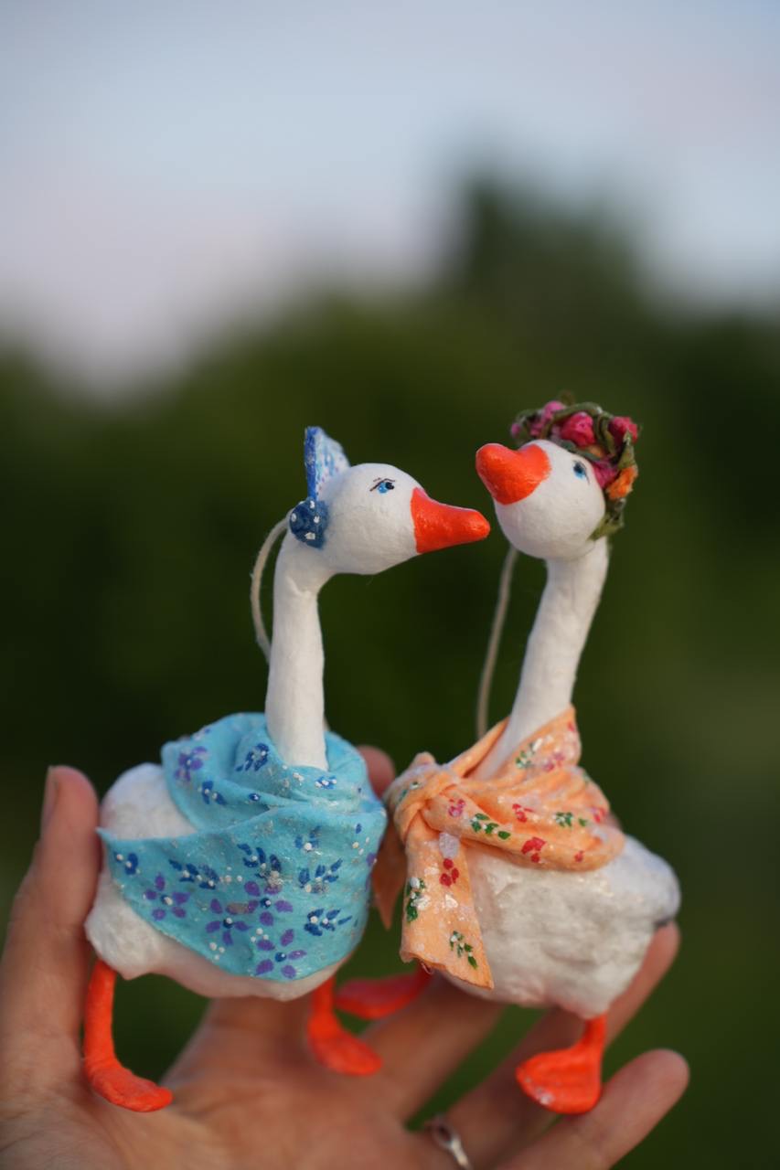 Деревенские гуси