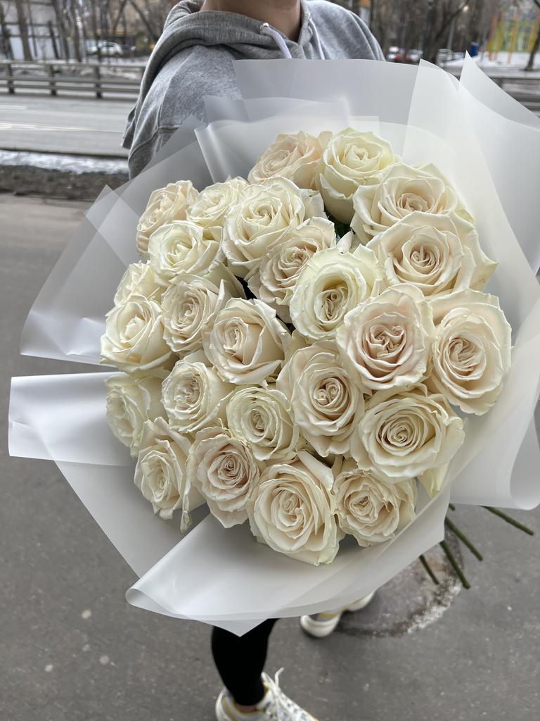 МОНОБУКЕТ ИЗ РОЗ ПЛАЯ БЛАНКА, 25 ШТ