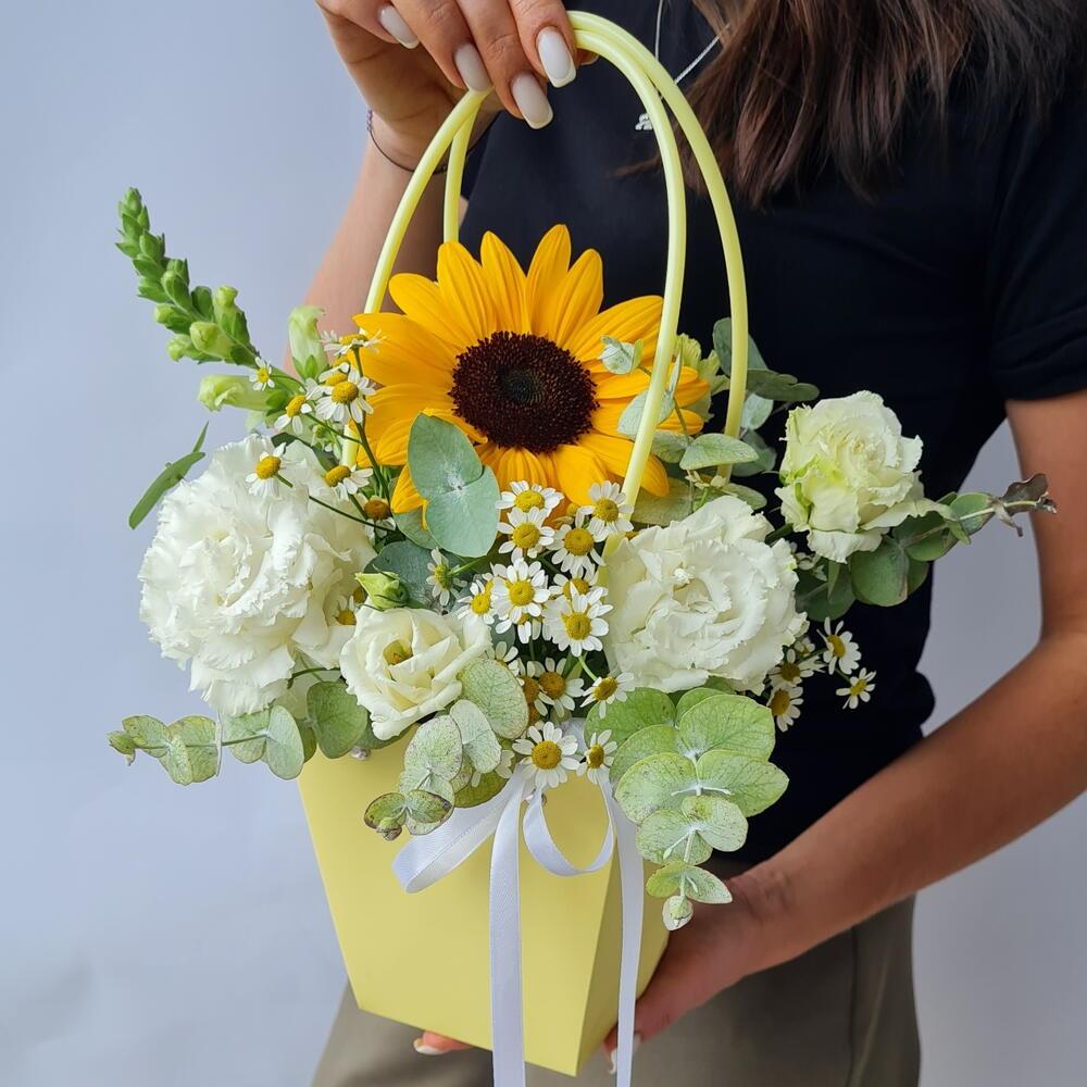 ЦВЕТОЧНАЯ СУМОЧКА №12