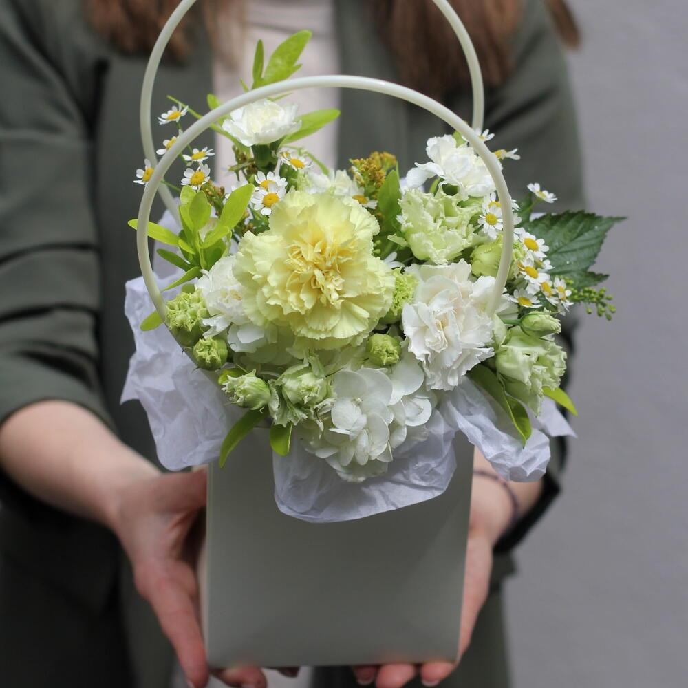 ЦВЕТОЧНАЯ СУМОЧКА №16