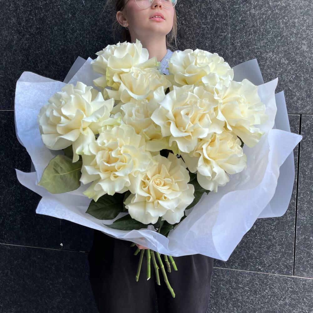 МОНОБУКЕТ БЕЛЫХ РОЗ