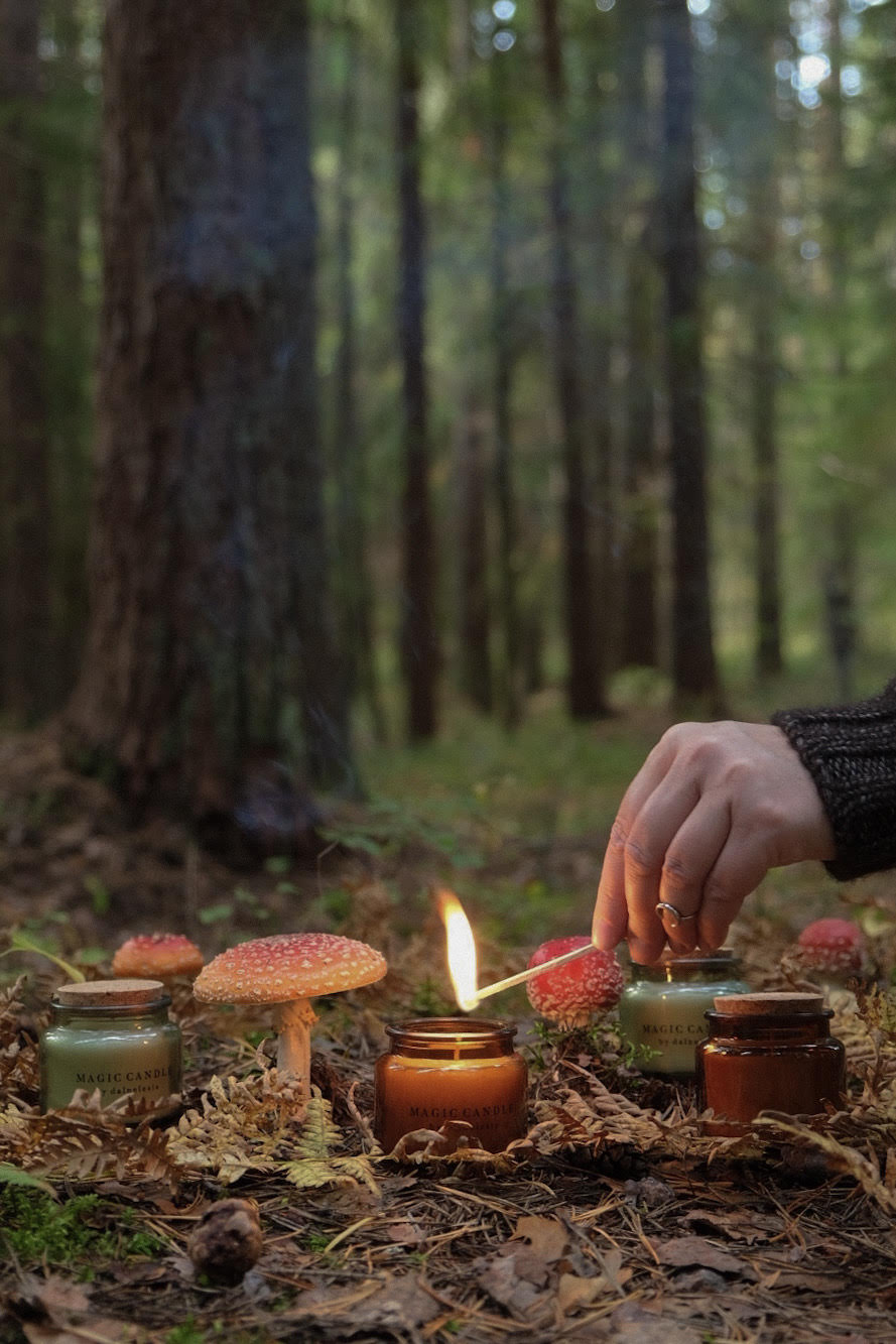 "Magic Candle" свеча в коричневом или зеленом стекле с пробковой крышкой 100мл