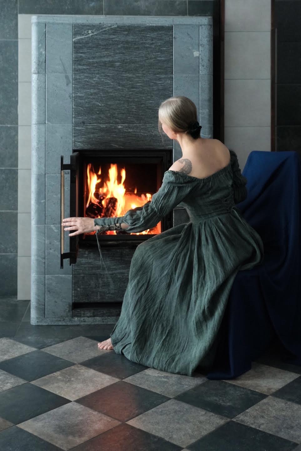 "Змеиная горка" сумочка из бархата с вышивкой ювелирным бисером + образец уральского малахита в подарок