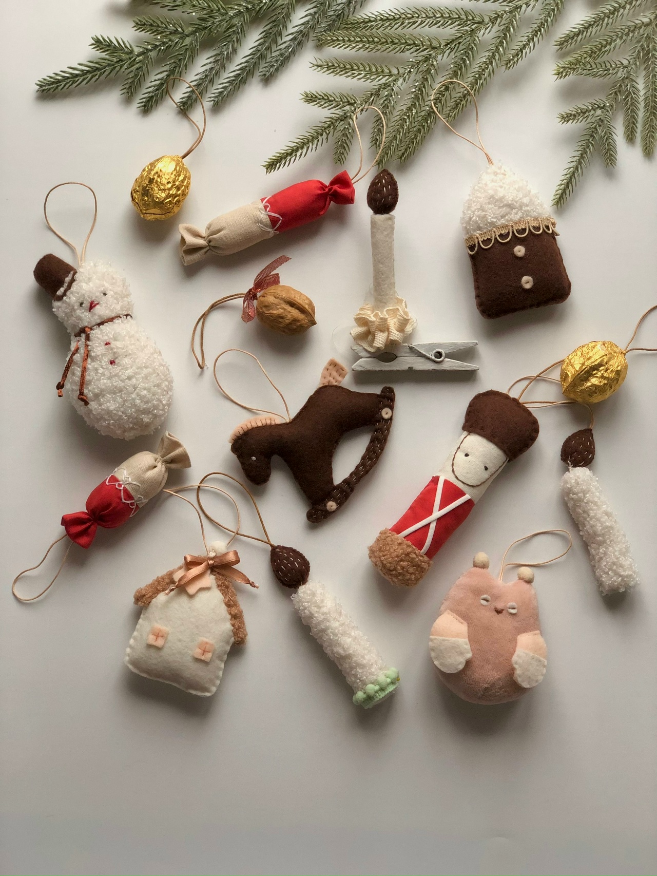 Сет 2 выкроек елочных текстильных игрушек из Новогодней коллекции (8 штук) с видео по пошиву