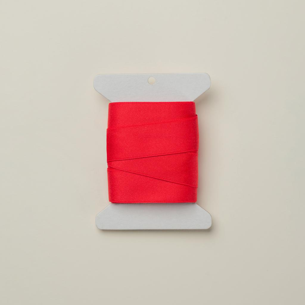 Лента сатиновая красная