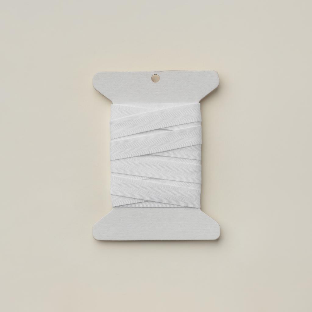 Лента саржевая белая