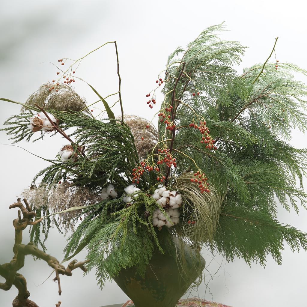 Новогодний букет "Дух леса"