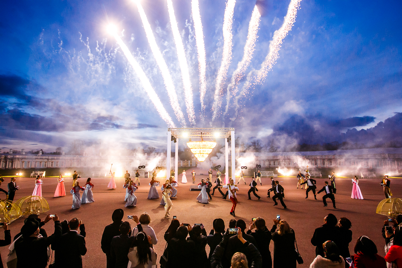 ВИВАТ, РОССИЯ!