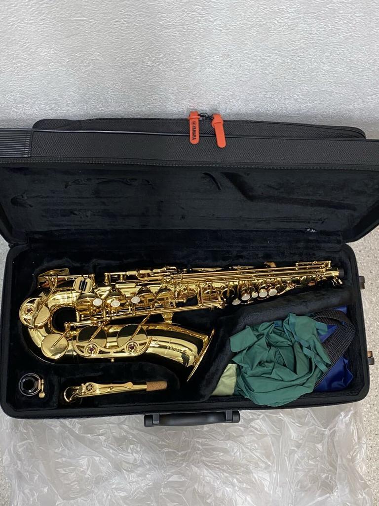 Саксофон альт YAMAHA YAS-275 Modern case