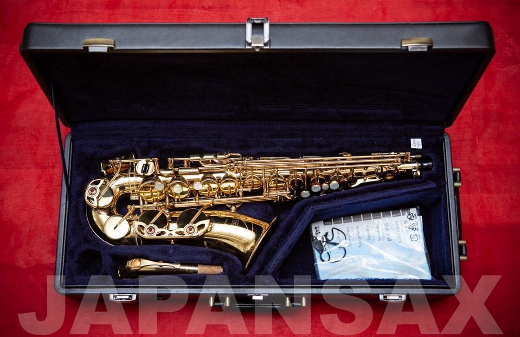 Саксофон альт YAMAHA YAS-82Z