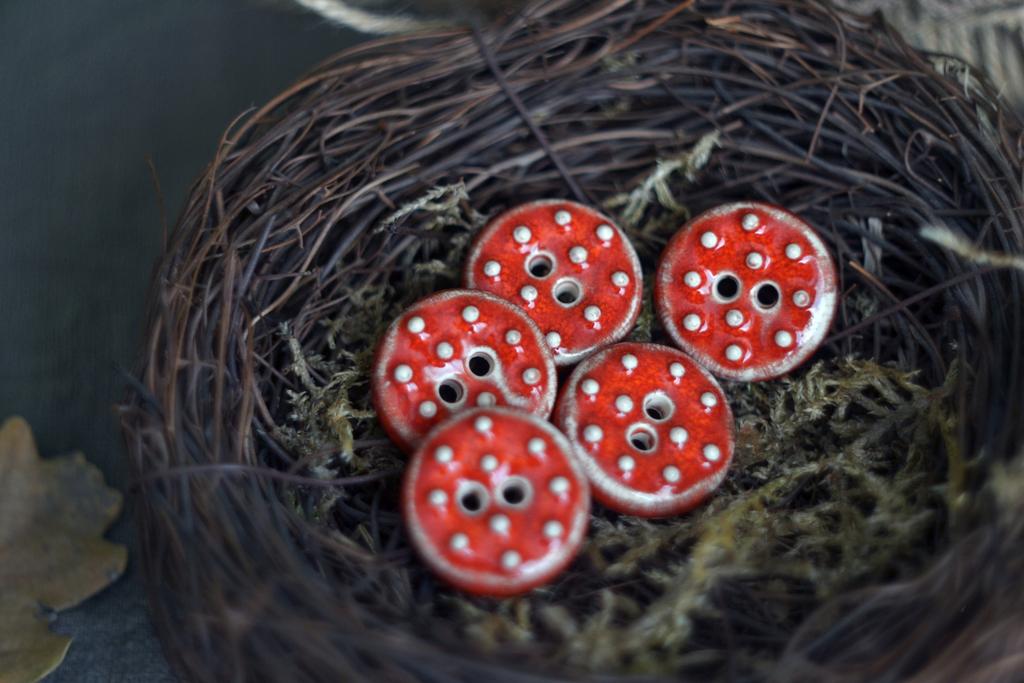 Керамическая пуговица 2,4 см "Красный мухомор"