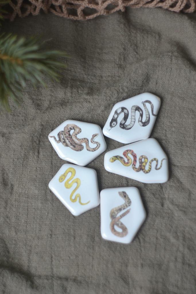 Набор кабошонов "Змеи"