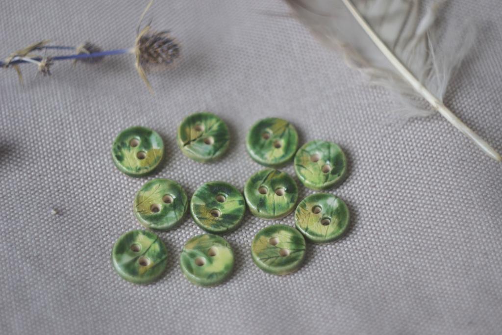 Керамическая пуговица 1,7  см "Отпечаток "