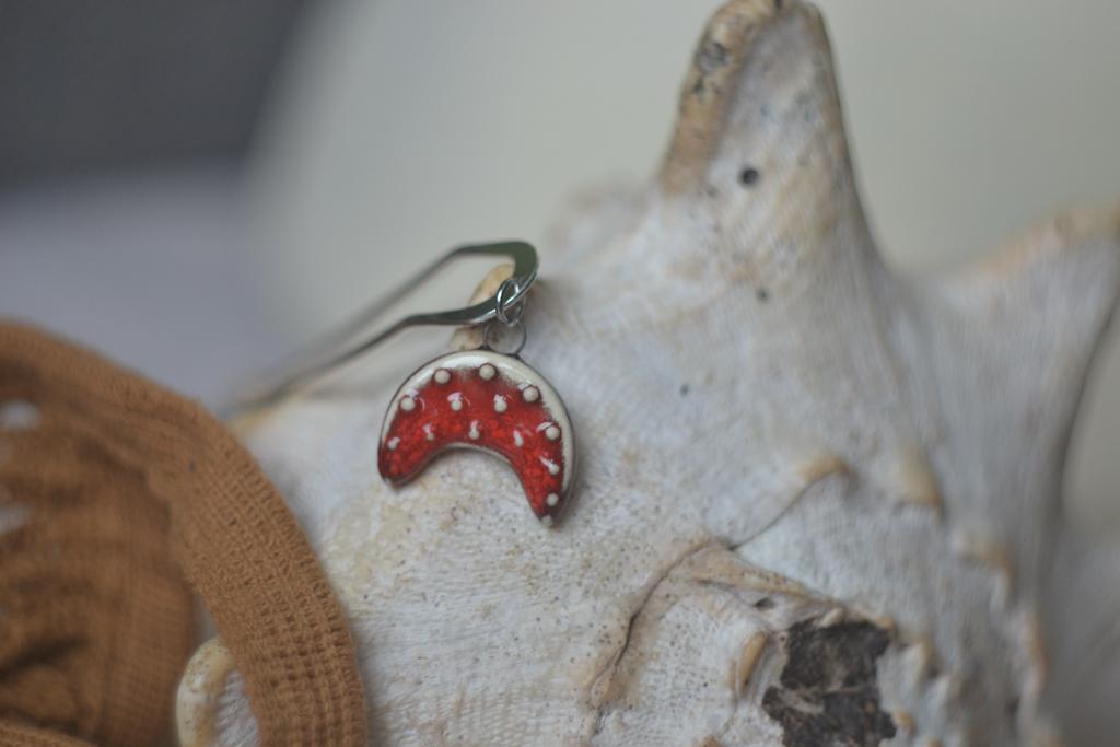 Шпилька "Мухоморная луна "