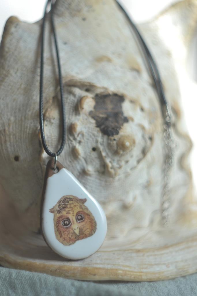 Подвеска с деколью "Совёнок"