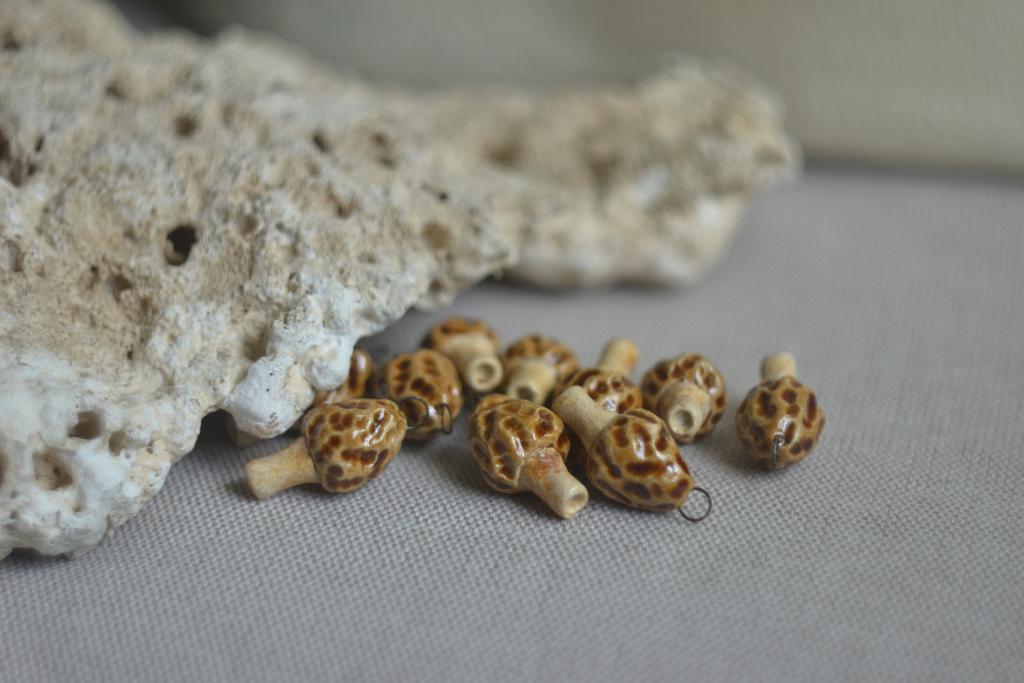 Керамический подвес "Сморчок "