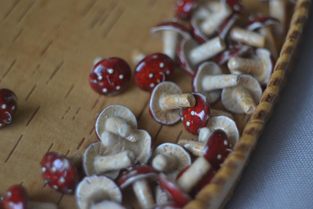 Керамический подвес "Мухомор "