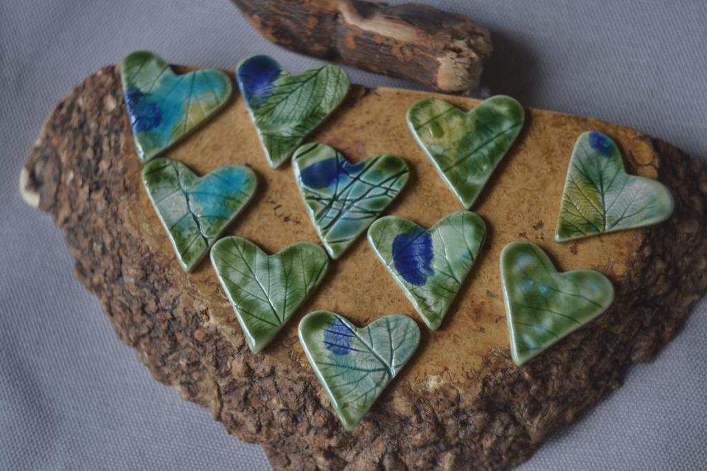 Набор кабошонов с браком "Сердца"